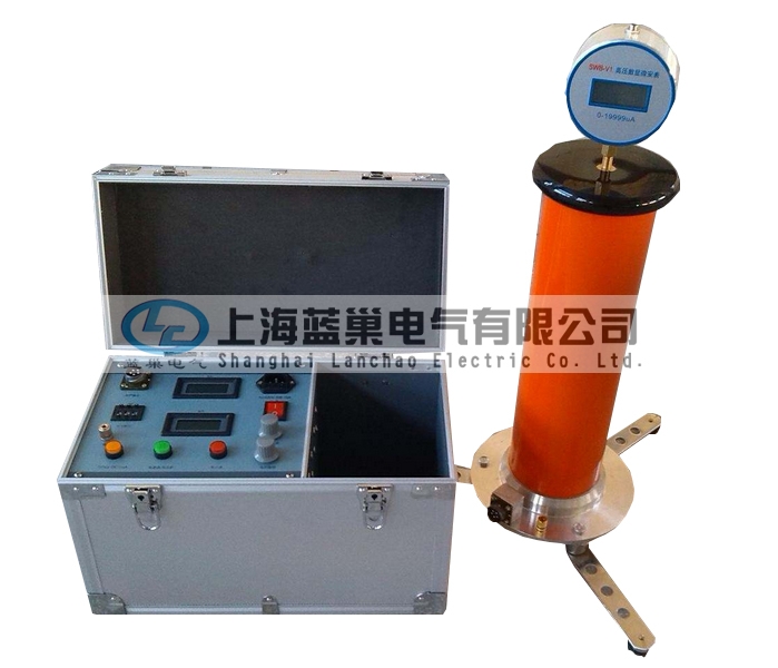 LCZGF-120KV2mA直流高壓發(fā)生器是按照中國(guó)行業(yè)標(biāo)準(zhǔn)ZBF 24003-90《便攜式直流高壓發(fā)生器通用技術(shù)條件》的要求，研究、制造的便攜式直流高壓發(fā)生器，適用于電力部門(mén)、廠(chǎng)礦企業(yè)動(dòng)力部門(mén)、科研單位、鐵路、化工、發(fā)電廠(chǎng)等對(duì)氧化鋅避雷器、磁吹避雷器、電力電纜、發(fā)電機(jī)、變壓器、開(kāi)關(guān)等設(shè)備的直流高壓試驗(yàn)。