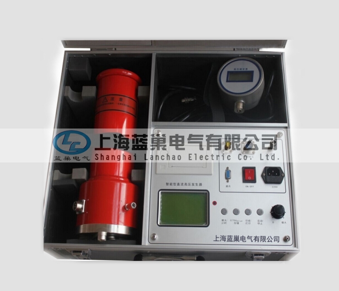 ZGF-120KV/2mA大屏智能直流高壓發(fā)生器。應(yīng)用AIPWM技術(shù)，對(duì)PWM技術(shù)的不準(zhǔn)確線性度進(jìn)行了調(diào)整，使儀器精度得到了大幅度提高。并采用AI技術(shù)設(shè)定過(guò)壓保護(hù)和過(guò)流保護(hù)取代了數(shù)字撥盤(pán)開(kāi)關(guān)只能設(shè)定電壓值